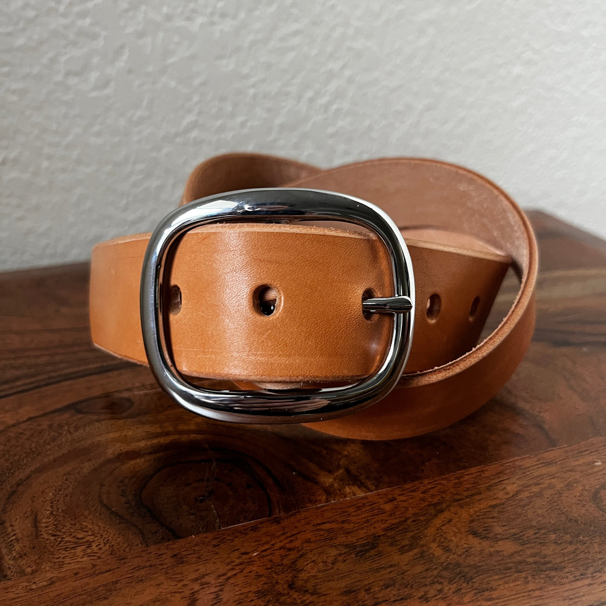 Tan Leather Belt with Gold Triangle Buckle. Medium to large Triangle Buckle Leather Belt main image 3