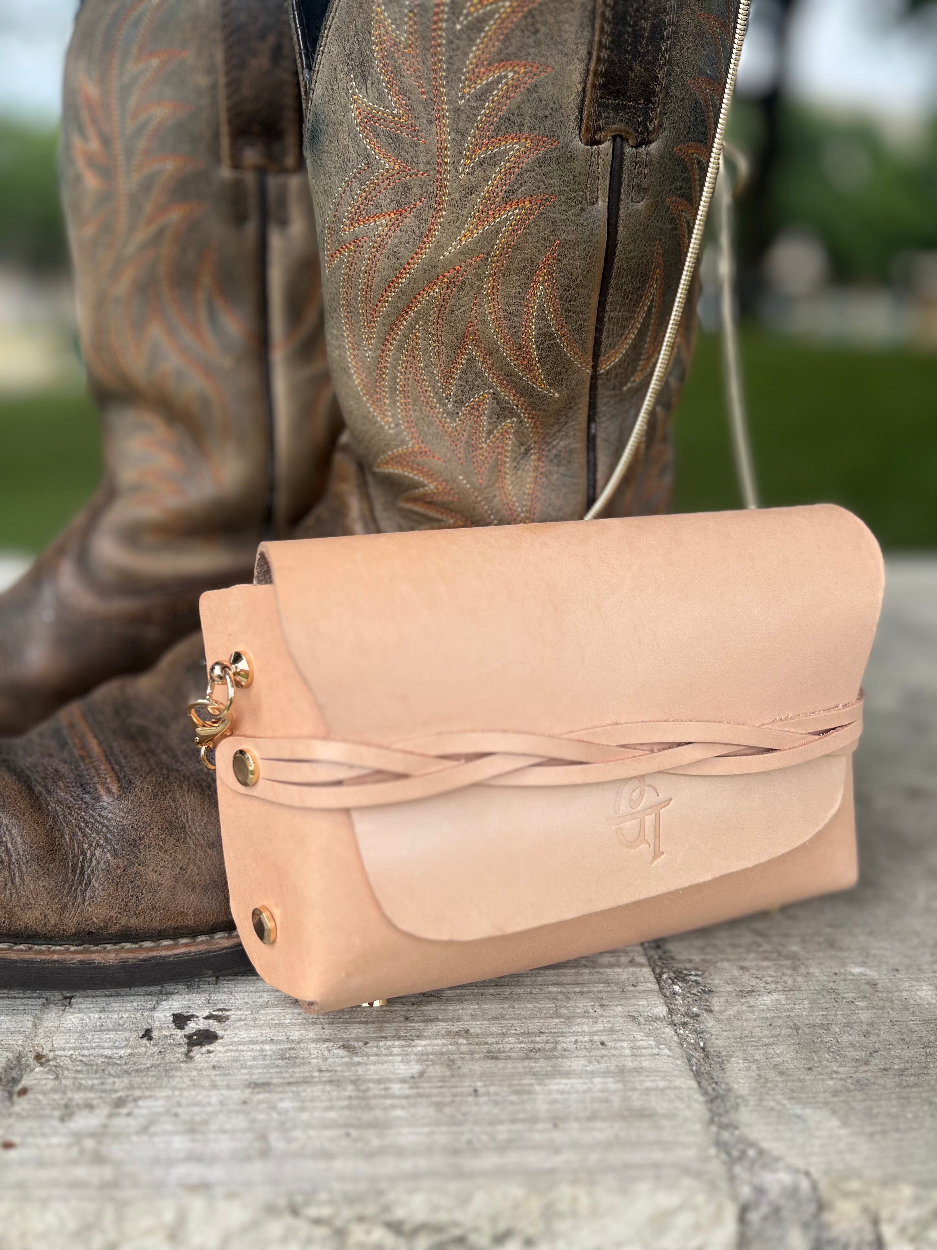 Suzanne Crossbody